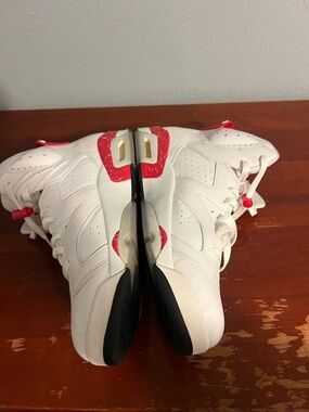 Jordan Men's White and Red Athletic Basketball Shoes Jordan 6 Red Oreo